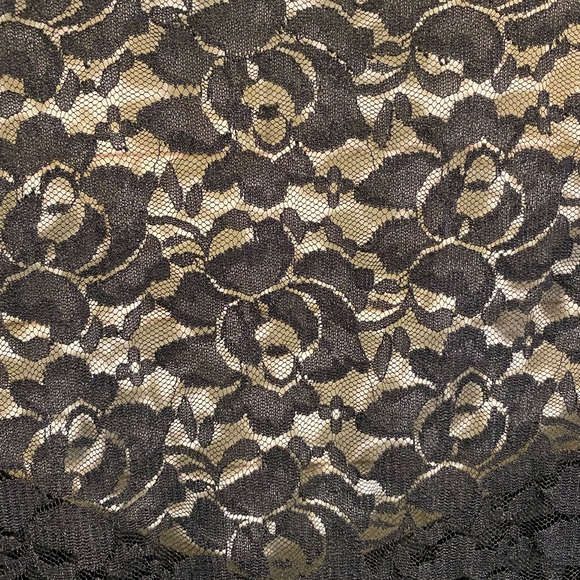 Torrid used size 3X black top - Picture 3 of 6